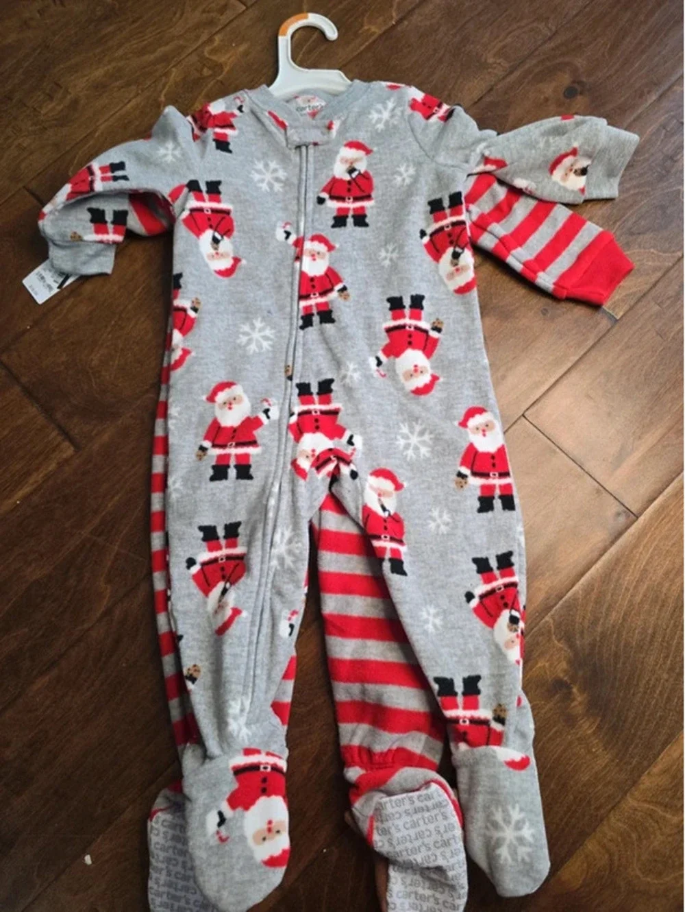 12m brand new christmas pajamas from carter's item, 310G6